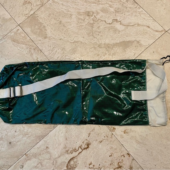 NWOT Michigan State Heavyweight Spartan Green Sports / Laundry Sling Bag Y2K - Picture 3 of 4